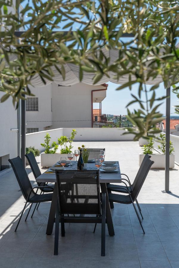 Apartmani Ville Vengo Trogir Exteriér fotografie
