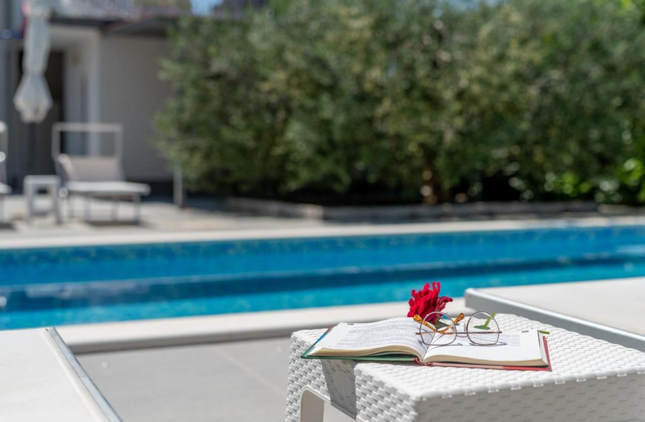Apartmani Ville Vengo Trogir Exteriér fotografie