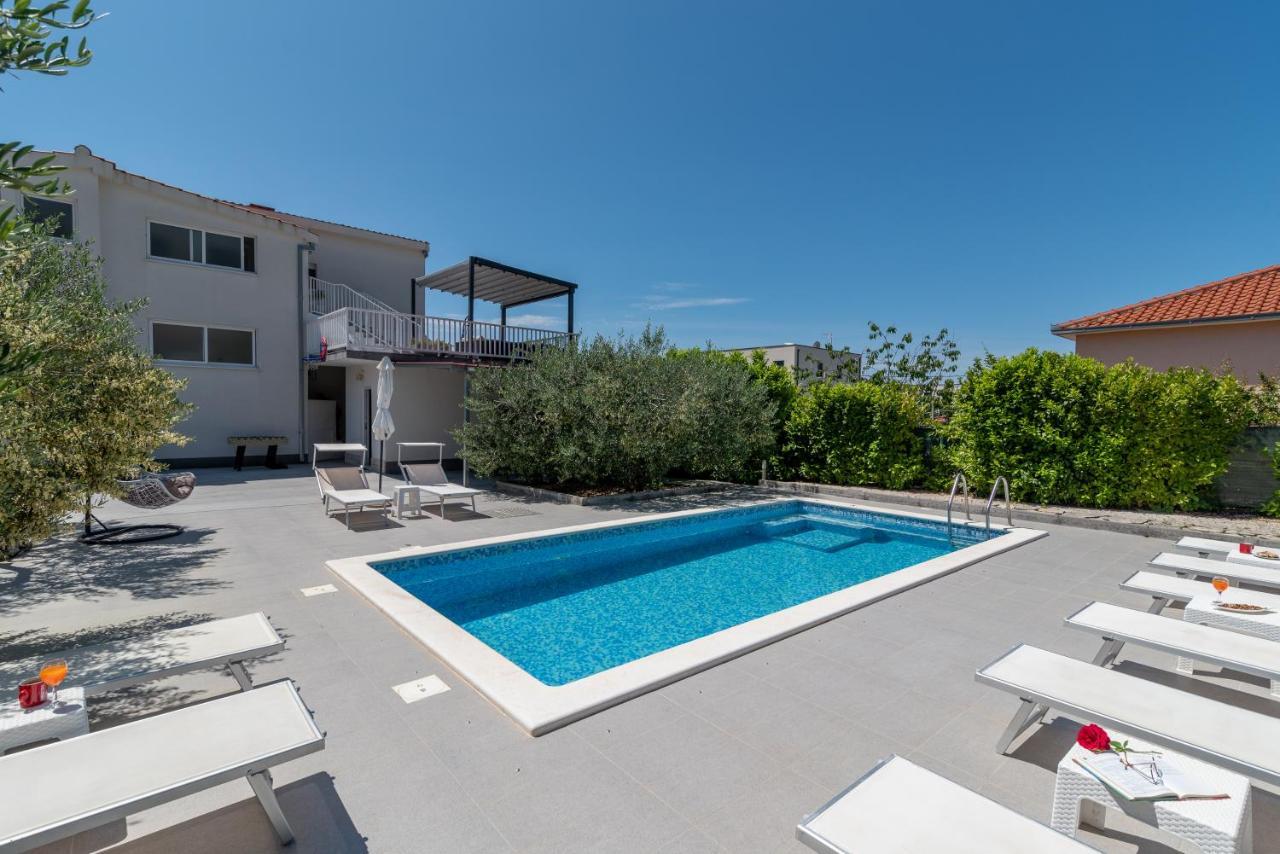 Apartmani Ville Vengo Trogir Exteriér fotografie