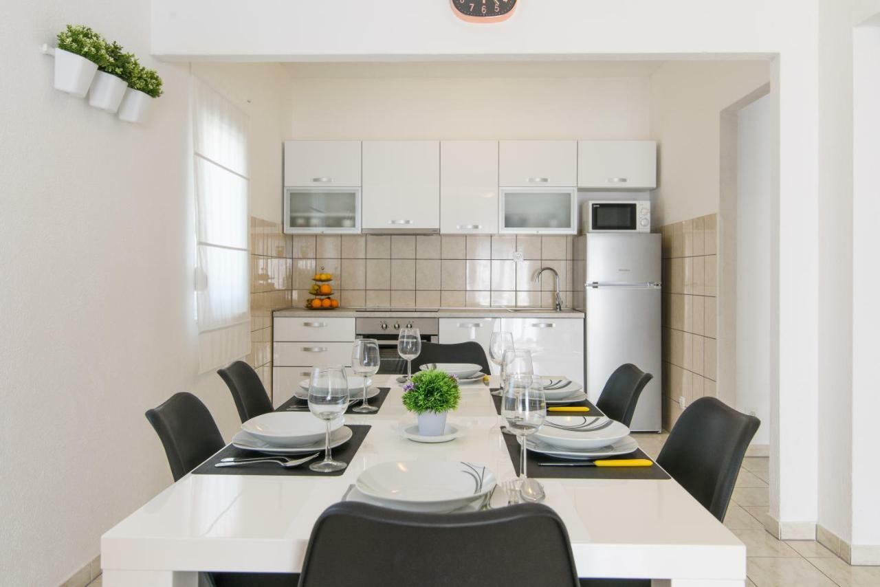 Apartmani Ville Vengo Trogir Exteriér fotografie